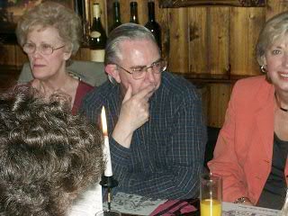 {short description of image}