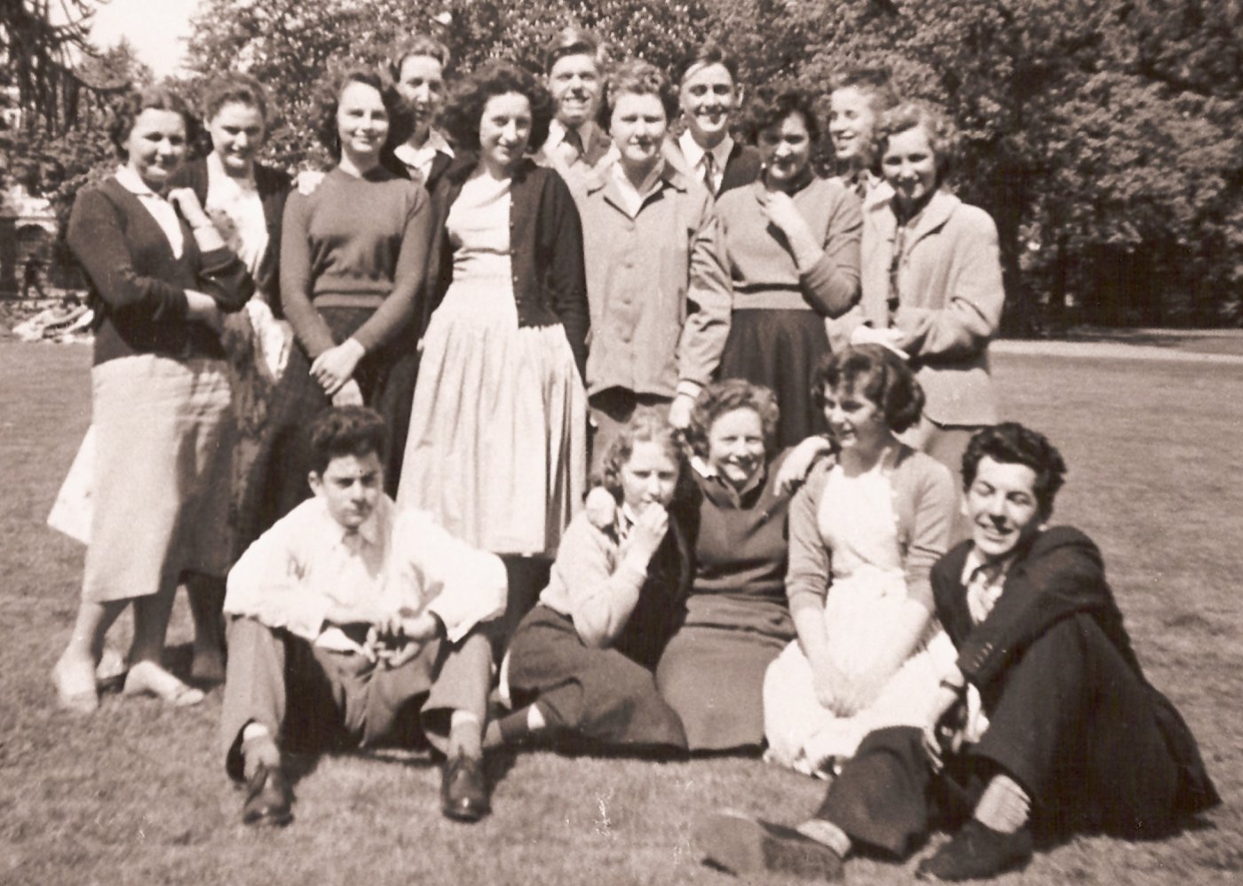 {short description of image}