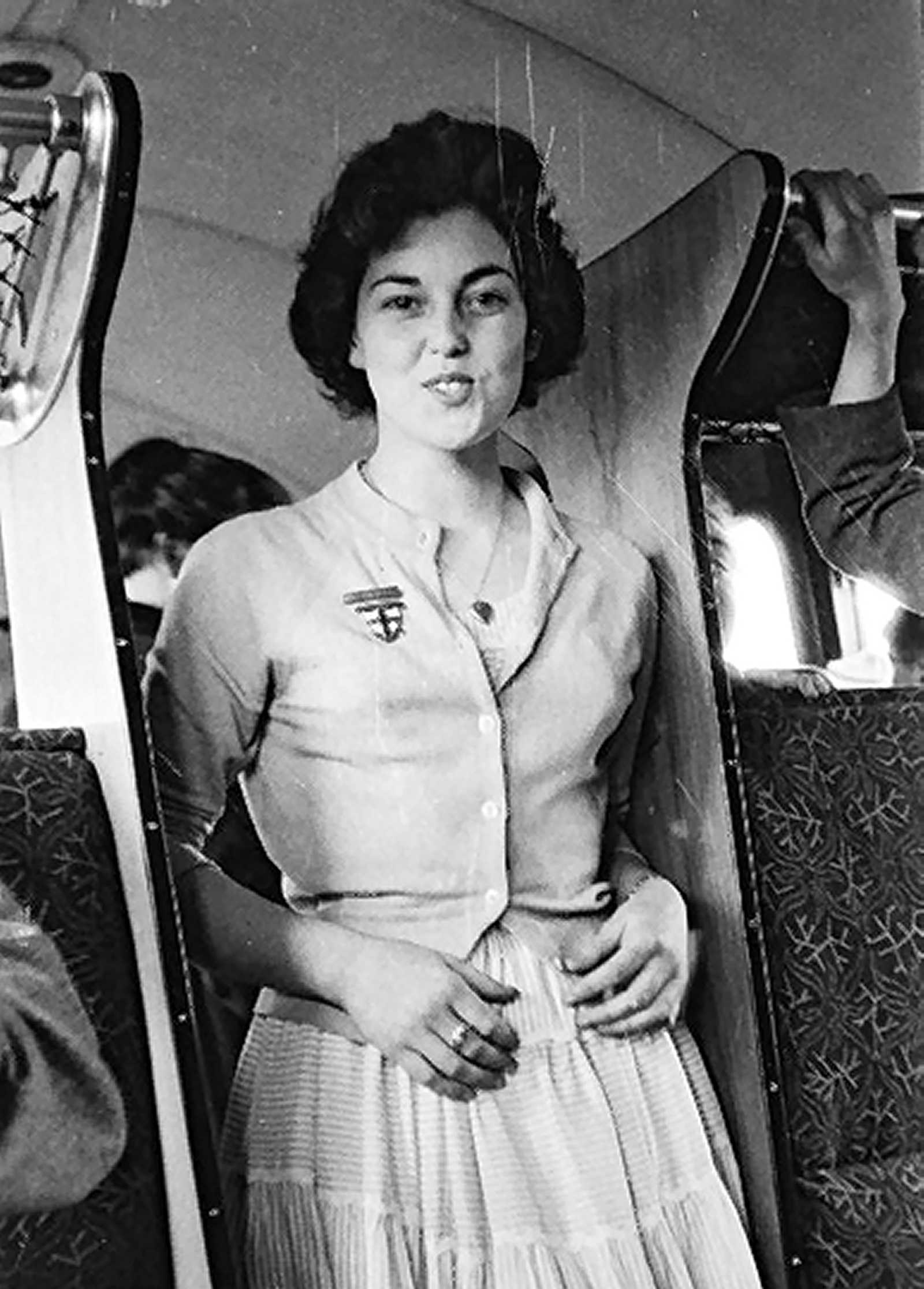 {short description of image}