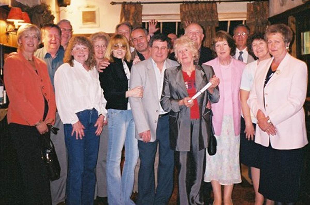 {short description of image}