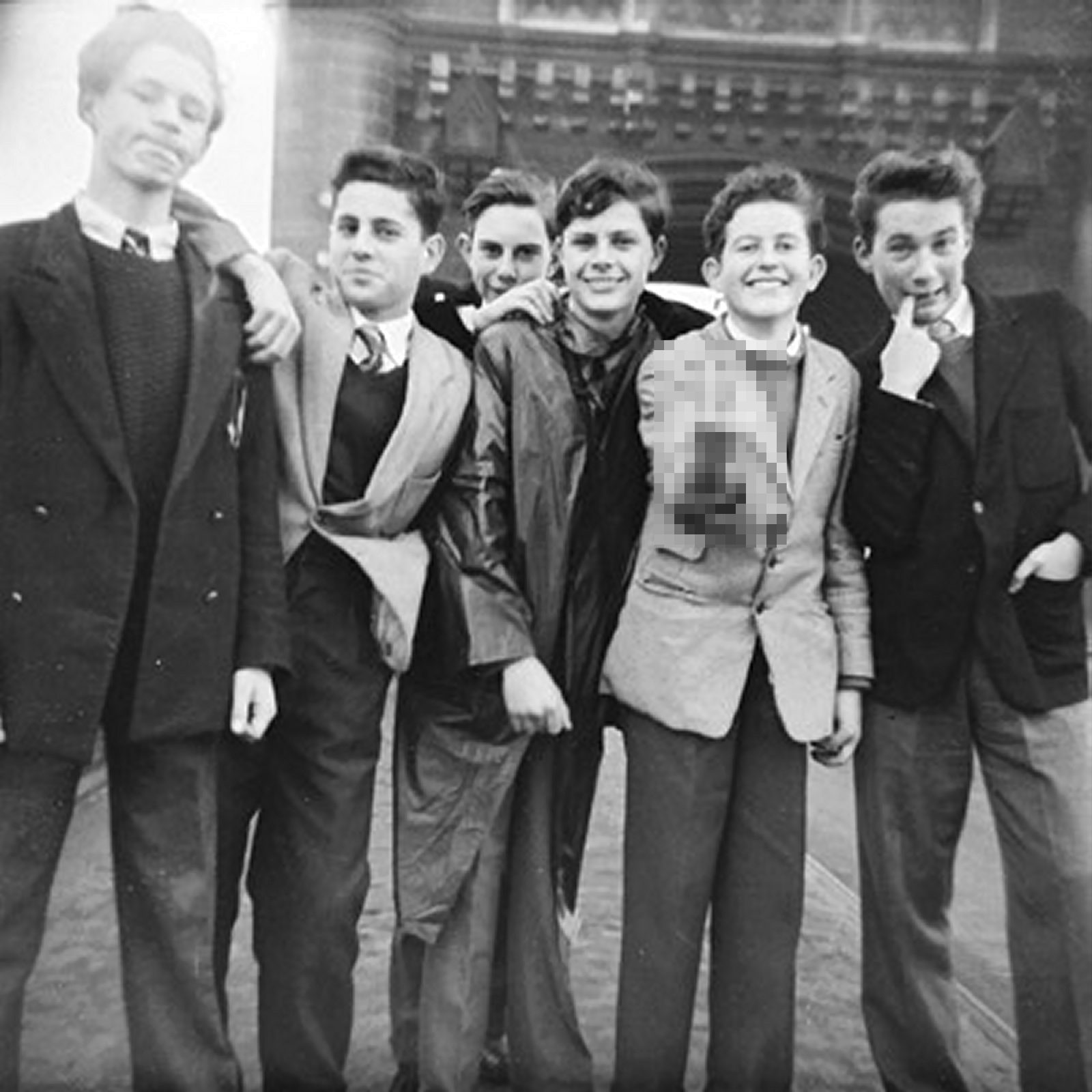 {short description of image}